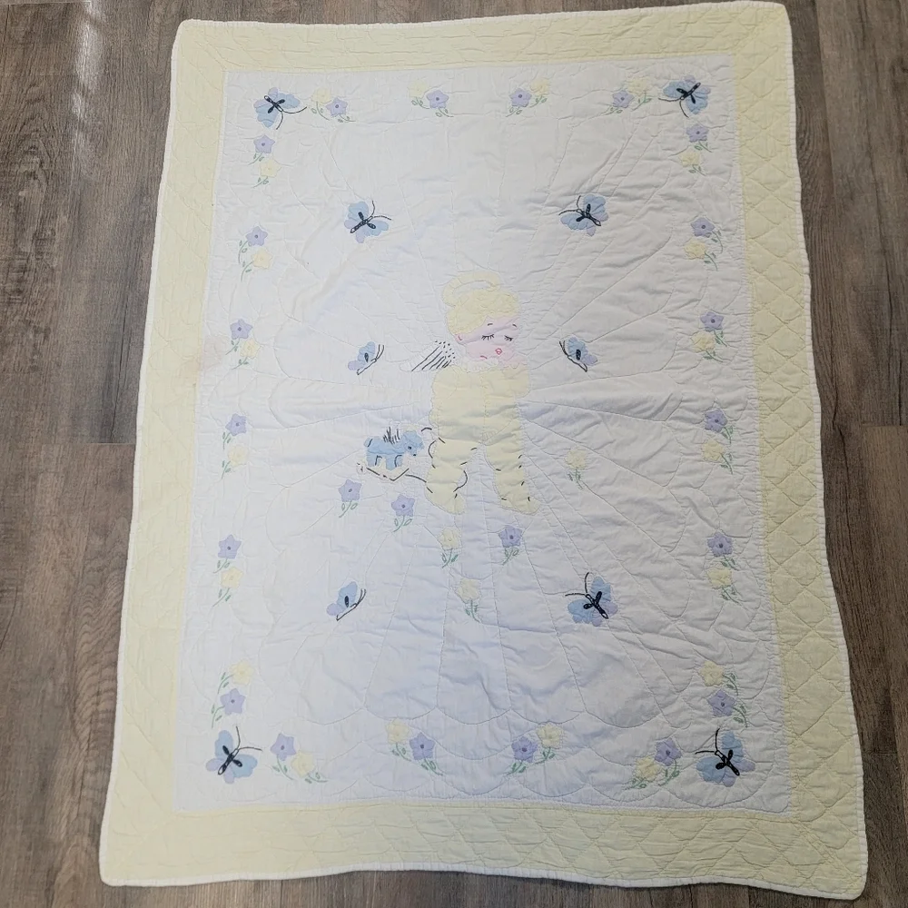 Vintage Handmade Hand Quilted Baby Quilt Blanket Embroidery Nursery 37”x49”
